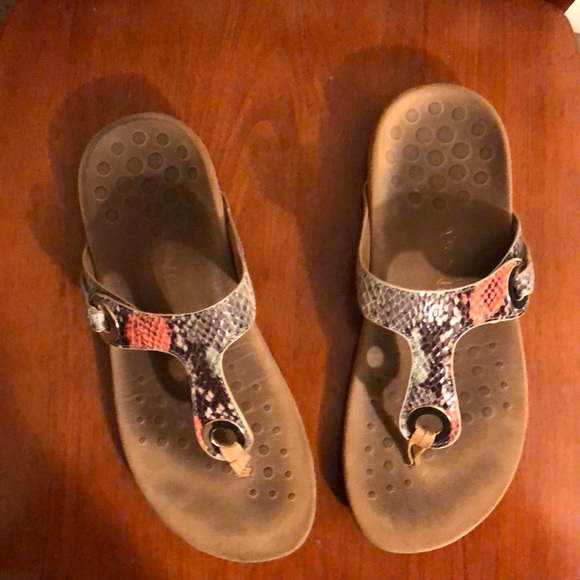 Vionic Sandals - Picture 2 of 3